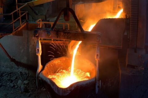 Plusmining cobre fundido